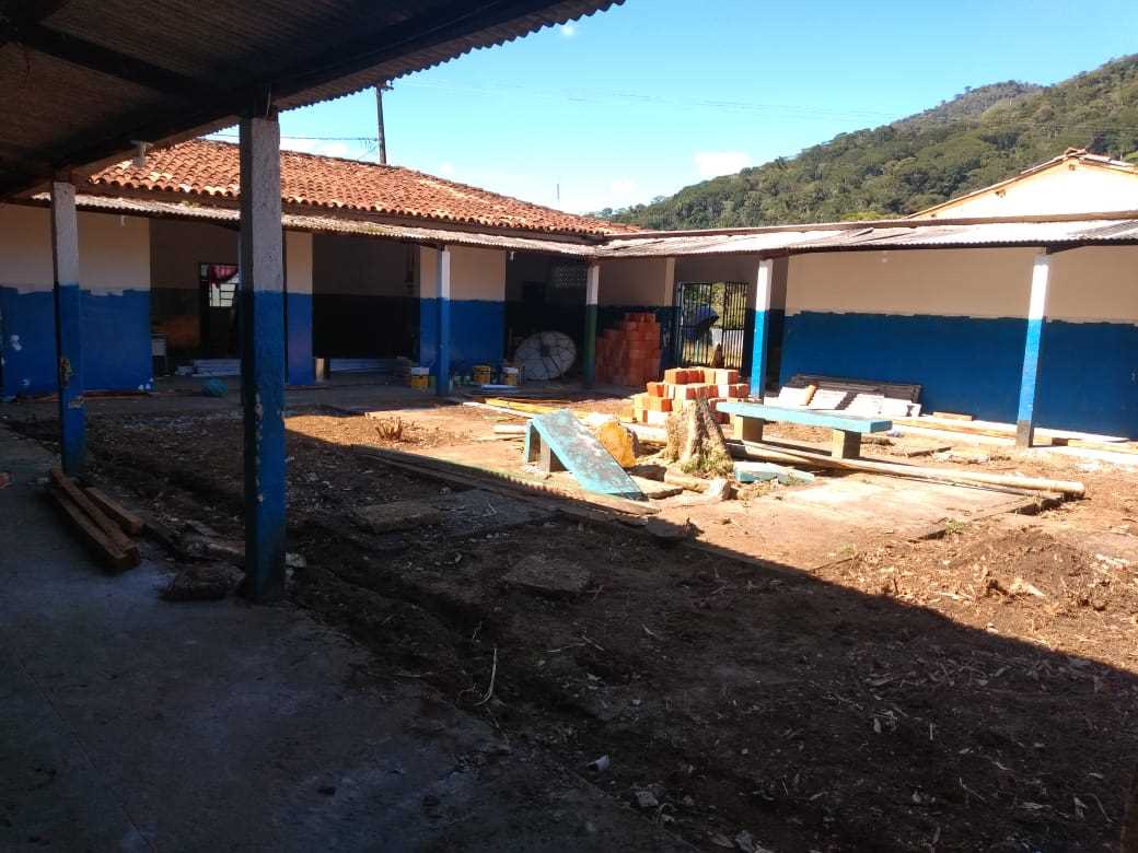 Camacã: Grupo Escolar Rui Barbosa de Jacareci recebe reforma geral